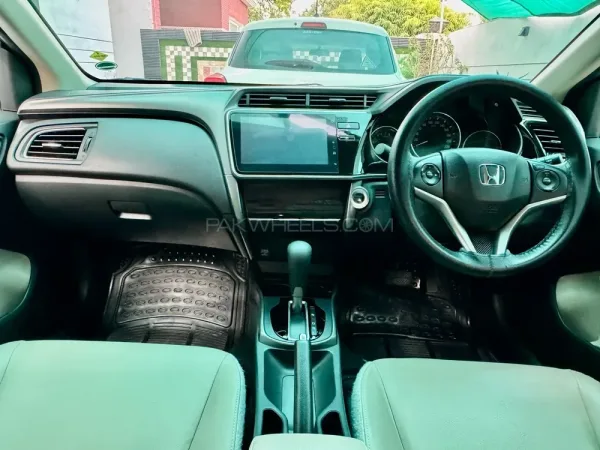 Honda City 1.5L ASPIRE CVT 2025 photo 8