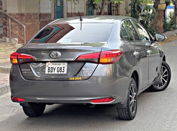 Toyota Yaris 1.5 CVT-i ATIV X 2021 photo 6