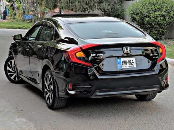 Honda Civic Oriel 1.8 i-VTEC CVT 2018 photo 6