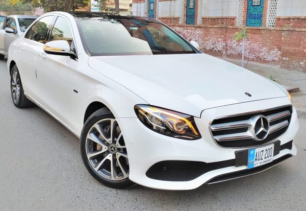 Mercedes E 350 Line EQ Power 2018 photo 3