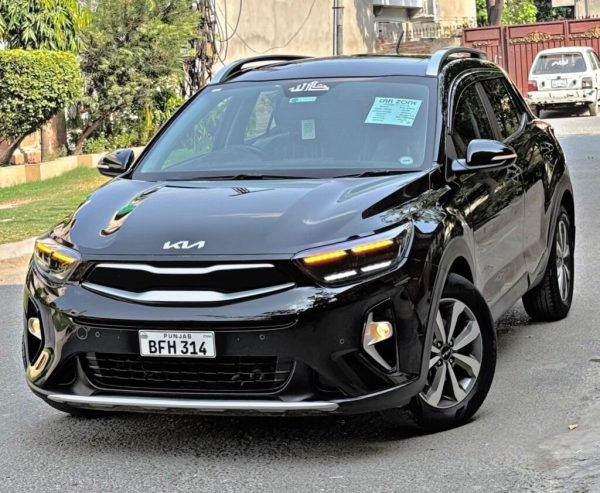 Kia Stonic EX+ 2024 photo 4